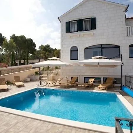 Apartment Grlica - One Bedroom With Balcony And Garden View A2 *