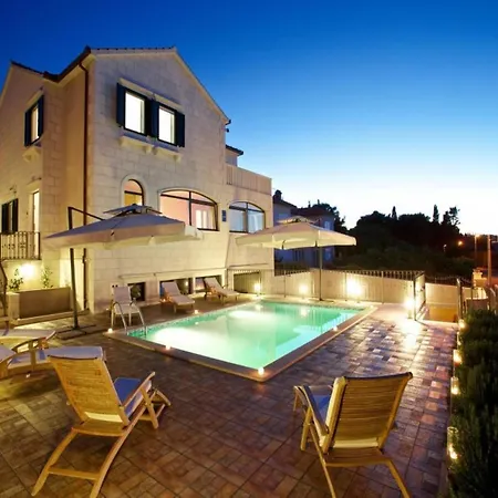 Grlica - One Bedroom With Balcony And Garden View A2 Sutivan
